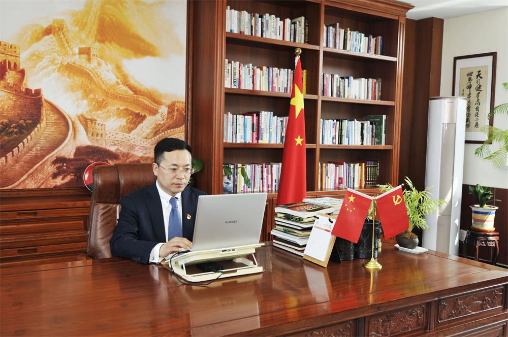 1762997047147021.jpg 2511132a.jpg